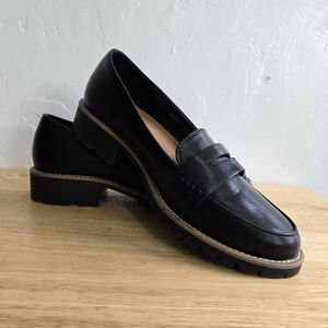 Dolce Vita Crisp Slip-On Lug Sole Womens Size 7 Penny Loafers- Black Chunky Prep